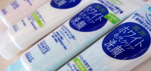 Kose SOFTYMO Medicated White Washing Foam