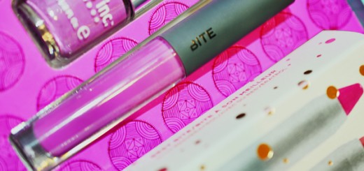 Блеск для губ Bite Beauty Lush Fruit Lip Gloss in Strangefruit, Bite Beauty Lush Fruit Lip Gloss in Strangefruit