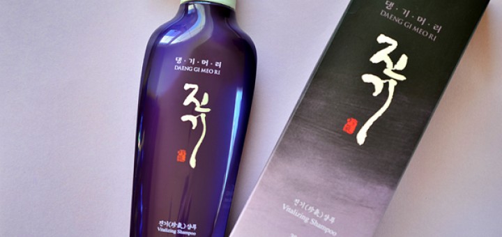 Регенерирующий шампунь Daeng Gi Meo Ri Vitalizing Shampoo, Daeng Gi Meo Ri Vitalizing Shampoo