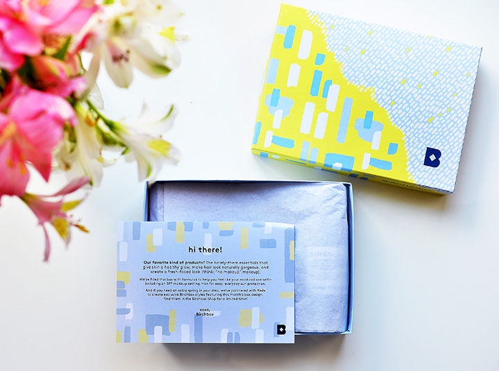 Fancy Бьюти-боксы: Birchbox May 2016, Birchbox May 2016, COOLA® SPF 30 Organic Makeup Setting Spray, Davines LOVE Smoothing Conditioner - For Coarse or Frizzy Hair, Davines LOVE Smoothing Shampoo - For Coarse or Frizzy Hair, ModelCo Lip Lacquer Trio, CLEAN Blossom Eau de Parfum, Benefit Hoola Matte Bronzer, американская косметика, Birchbox