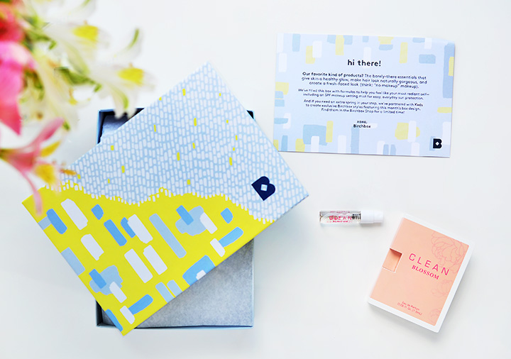 Fancy Бьюти-боксы: Birchbox May 2016, Birchbox May 2016, COOLA® SPF 30 Organic Makeup Setting Spray, Davines LOVE Smoothing Conditioner - For Coarse or Frizzy Hair, Davines LOVE Smoothing Shampoo - For Coarse or Frizzy Hair, ModelCo Lip Lacquer Trio, CLEAN Blossom Eau de Parfum, Benefit Hoola Matte Bronzer, американская косметика, Birchbox