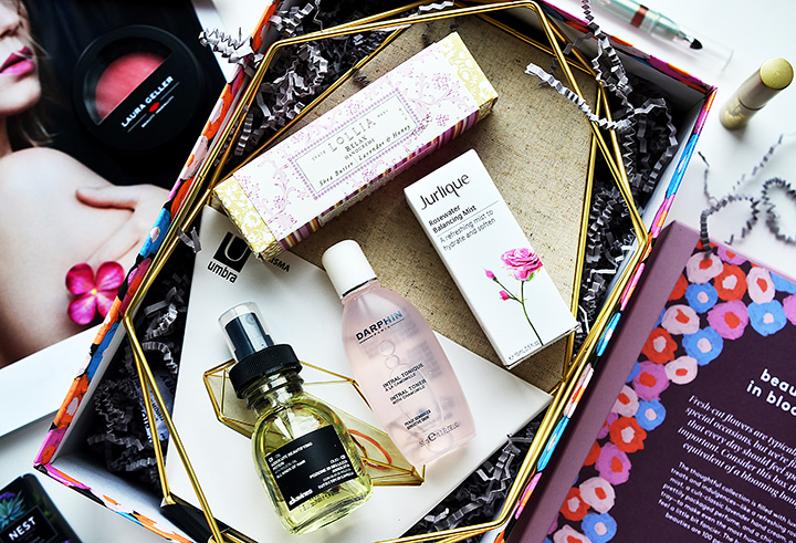Fancy Бьюти-боксы: Limited Edition Beauty in Bloom, Limited Edition Beauty in BloomBirchbox, NEST Fragrance, Lollia, Davines, Laura Geller, stila, Mally Beauty, Smith & Cult, Jurlique, американская косметика, натуральная косметика, органическая косметика, уход за лицом, уход за руками, Уход за волосами, Umbra