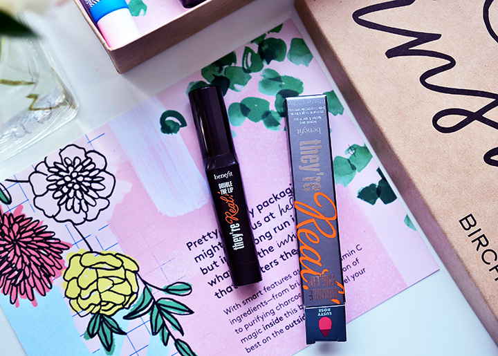 Fancy Бьюти-боксы: Birchbox April 2017, Birchbox April 2017,Birchbox, Vasanti BrightenUp! New Skin Amplifying Moisturizer, Benefit Cosmetics They're Real! Double the Lip, Bumble and bumble Don't Blow It - Fine, TOCCA Emelia Eau de Parfum, derma e Purifying 2-in-1 Charcoal Mask,