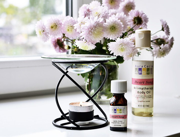 Aura Cacia Эфирный микс «Песнь Сердца», Aura Cacia, iherb.com, iherb.com отзывы, американская косметика, отзывы iherb.com, эфирные масла, ароматерапия